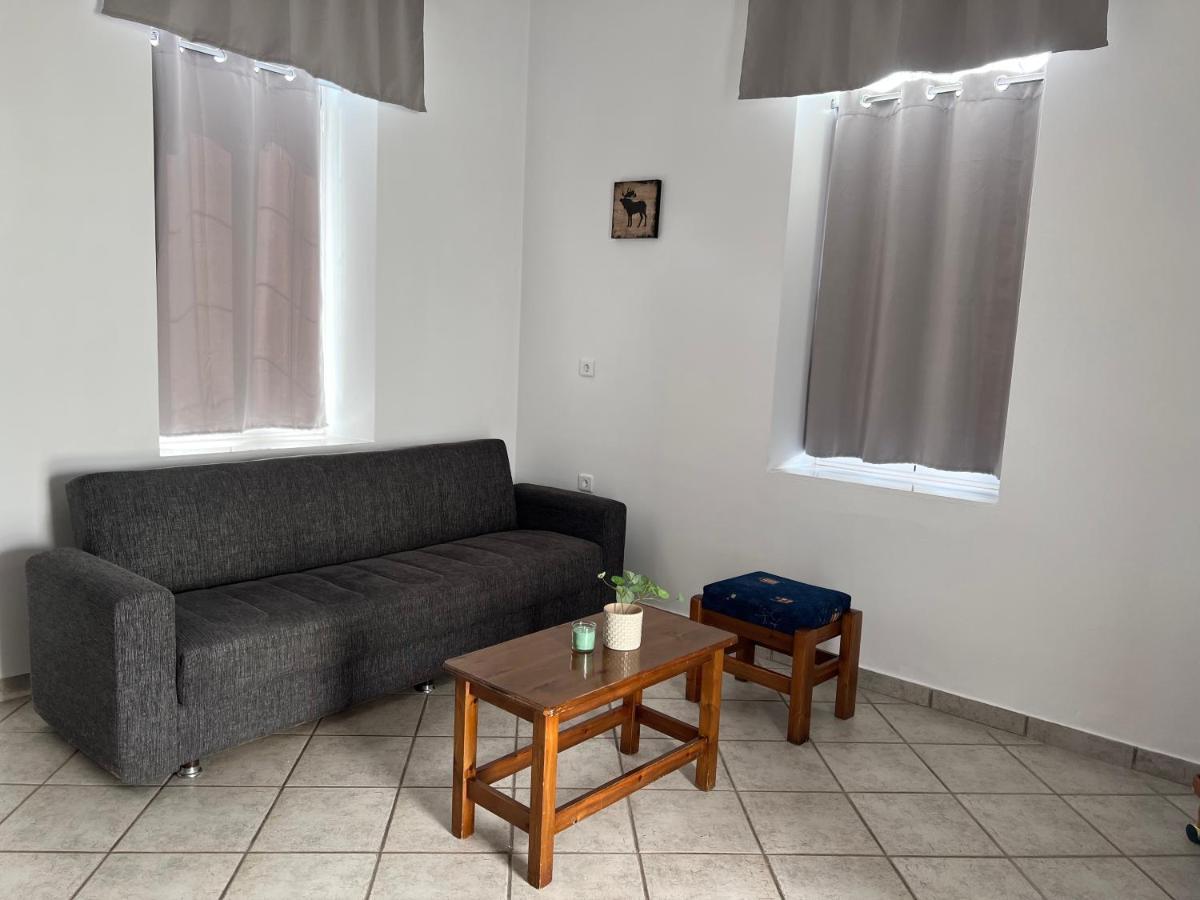 Athina Rooms Karvounades Exteriör bild